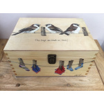 birds-keepsake-box-gifts-sparrows-boys-are-back-in-town-washing