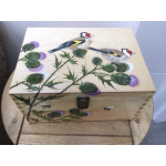 birds-keepsake-box-goldfinch_1303424666